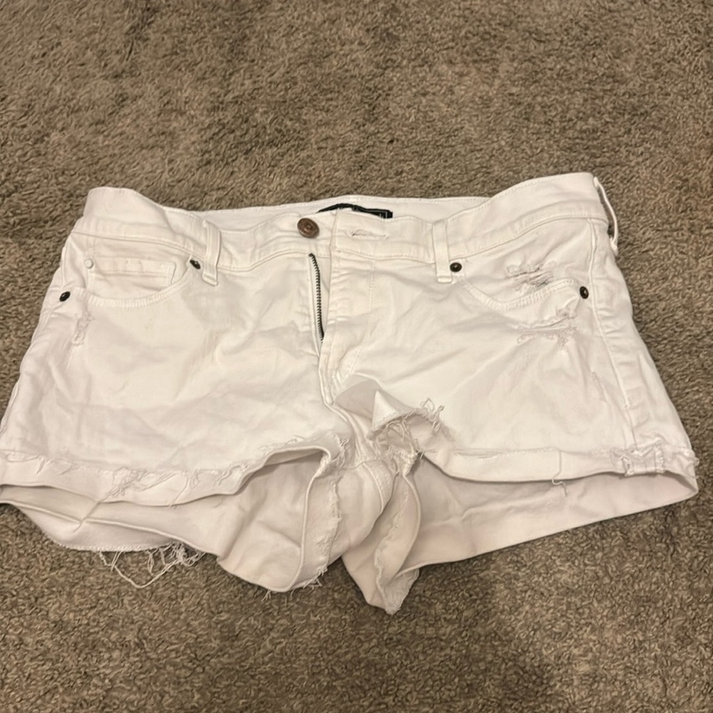 Never worn
